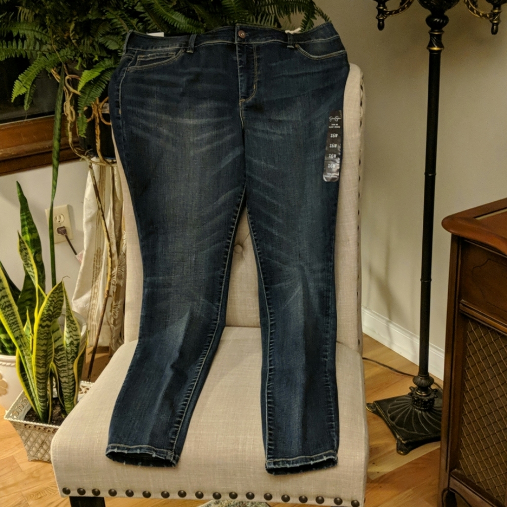 Jessica Simpson Kiss Me Skinny Jeans